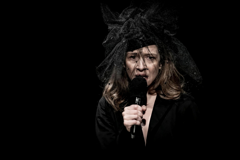 ЈОАКИМОВИ ДАНИ Позоришна ревија у част домаћег писца НЕОДУСТАЈАЊЕ 